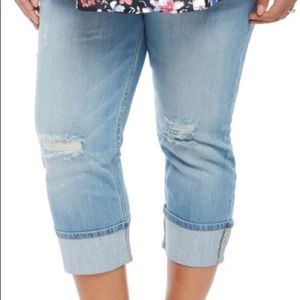 Motherhood Maternity Secret Fit Capri NEW